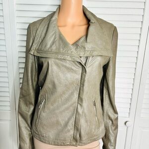 ELIE TAHARI Natalie Jacket Silver Leather Jacket Size Medium